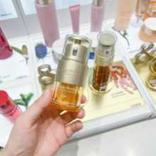 아이 세럼 + 아이 크림 2 in 1!의 그림