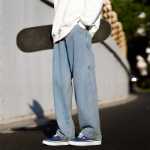 홍콩 차이 문학 남성 와이드 다리 작업복 청바지 가을 느슨한 일본 복고풍 빈티지 바이브 트렌드 스트레이트 캐주얼 바지의 그림