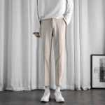 정장 바지의 그림