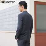 남성 슬림 울 비즈니스 정장의 그림