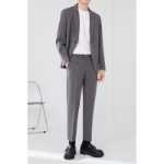 캐주얼 남성 정장의 그림