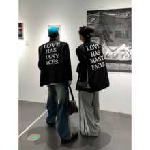 호지 백 레터 프린트 디자인 숄더 패드 정장 남성 정장 재킷 루즈 캐주얼 다재다능한 트렌드의 한국 버전의 그림