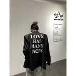 호지 백 레터 프린트 디자인 숄더 패드 정장 남성 정장 재킷 루즈 캐주얼 다재다능한 트렌드의 한국 버전의 그림