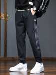남성 바지 가을 2023 새로운 느슨한 트렌드 스포츠 작업복 캐주얼 바지 남성 드로 스트링 바지 남성 봄과 가을의 그림