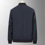 딱따구리 남성용 스탠드 칼라 재킷의 그림