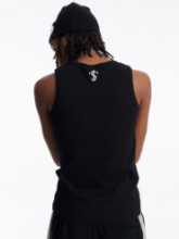 베이직 민소매 티셔츠의 그림