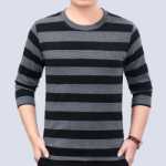남성 긴팔 티셔츠 라운드 넥 봄 바닥 셔츠 코튼 스트라이프 니트 셔츠 중년 캐주얼 다용도 가을상의의 그림