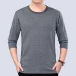 남성 긴팔 티셔츠 라운드 넥 봄 바닥 셔츠 코튼 스트라이프 니트 셔츠 중년 캐주얼 다용도 가을상의의 그림