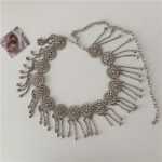 허리 체인의 그림