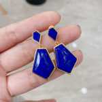 천연 청금석 귀걸이의 그림