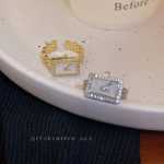 골동품 시계 반지 쥬얼리 금 반지의 그림