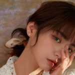 지르코니아 귀걸이 여성의 그림