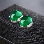 레드 마노 보석 귀걸이의 그림