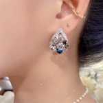 커튼 드림 샤이니 다이아몬드 컬러 지르코니아 귀걸이의 그림