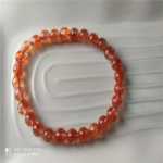 천연 아쿠아 마린 호박 옥 팔찌의 그림