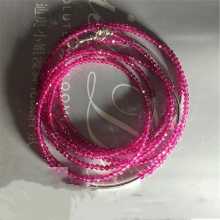 루프 목걸이의 그림