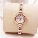 JW 트렌드 패션 한국어 버전의 우아한 여성용 라인 석 석영 시계 작은 간단한 팔찌 시계 소녀 패션 여성용 시계의 그림