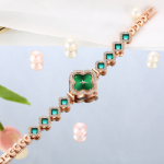 뜨거운 폭발적인 패션 네 잎 클로버 팔찌 쿼츠 시계 시계 캐주얼 백 다섯 잎 클로버 여성 트렌드 손목 시계의 그림