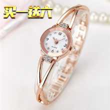 팔찌 한국어 버전의 패션 시계 여학생 간단한 기질 팔찌 소형 패션 시계 작은 다이얼 인 바람 모조 다이아몬드의 그림
