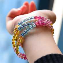 토르말린 자수정 팔찌 반지 팔찌 목걸이의 그림