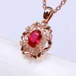 미얀마 말차 루비 목걸이의 그림