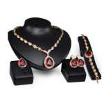 물방울 보석 목걸이 귀걸이 반지 팔찌 세트의 그림