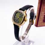 빈티지 상하이 주얼리 플라워 스퀘어 설탕 금도금 학생 벨트 백 로마 숙녀 간단한 문학적 작은 금 시계의 그림