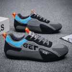 승마 훈련  남성 스포츠 신발의 그림