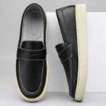 화이트 가죽 신발의 그림