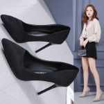 2022 년 봄 블랙 스웨이드 하이힐 여성 고급 의식 신발 얕은 입 뾰족한 포멀 싱글 슈즈 작업화의 그림