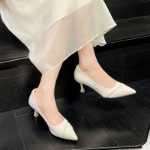 뾰족한 하이힐 하이힐 여성 여름 2023 새로운 가벼운 성숙한 정장 싱글 슈즈 얕은 입 높이 샌들 기질 여성 신발의 그림