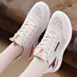 캐주얼 스니커즈의 그림