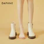 다프네 블랙 쇼트 부츠의 그림