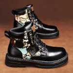 하이 탑 마틴 부츠의 그림