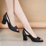 물고기 입 신발 여성 여름 하이힐 방수 플랫폼 패션 여름 샌들 여성 청키 힐 기질 오픈 토우 숙녀 커리어 정장 착용의 그림