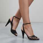 하이힐 샌들 여성 2019 뉴 잉글랜드 스웨이드 화이트 칼라 패션 편안한 여성용 가죽 포멀 라이스 슈즈의 그림