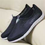 베이징 천 신발 / 여성 메쉬 캐주얼 스포츠 신발의 그림