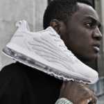 특대 사이즈 남성용 신발의 그림