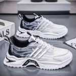 에르케 남성 신발의 그림