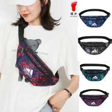 남성 및 여성 다기능 지갑의 그림