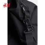 남성 휴대용 가방의 그림