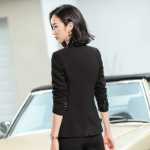 여성정장의 그림