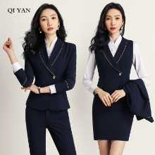 여성 정장의 그림