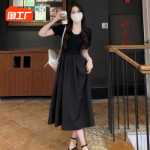 블랙 헵번 스타일 반팔 디자인 감각 기질 드레스의 그림