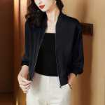 양키 에이징 실크 재킷의 그림