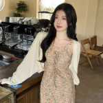 살구 스켈레톤 니트 카디건 재킷의 그림