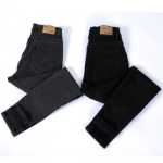 블랙 패딩 청바지의 그림