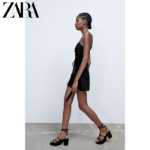 ZARA 뉴 TRF 여성용 블랙 오픈 디자인 점프수트 스타일 드레스의 그림