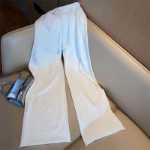 후드 스웨터 정장의 그림