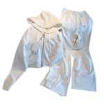 후드 스웨터 정장의 그림